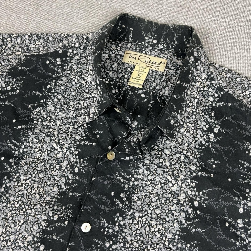 Tori Richard Shirt Mens XL Black Floral Hawaiian Cotton Short Sleeve Button Up